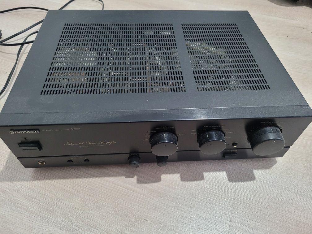 Pioneer Amplificator și Compact Disc Player