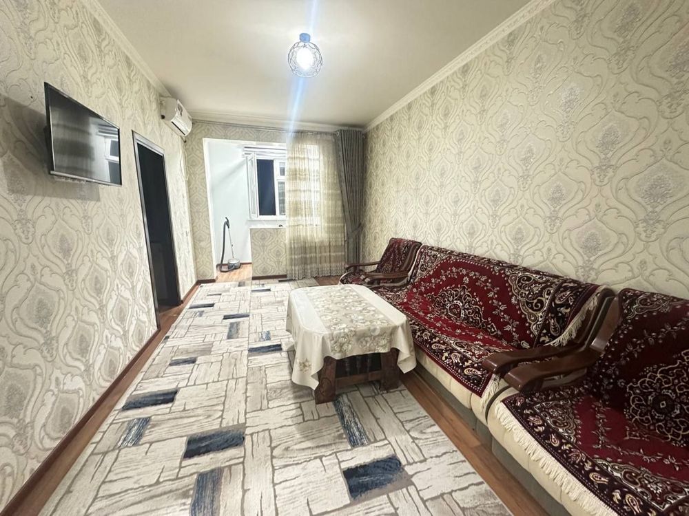 Продается квартира 2х ком Мирзо-Улугбек ул,Ялангач Эко Базар