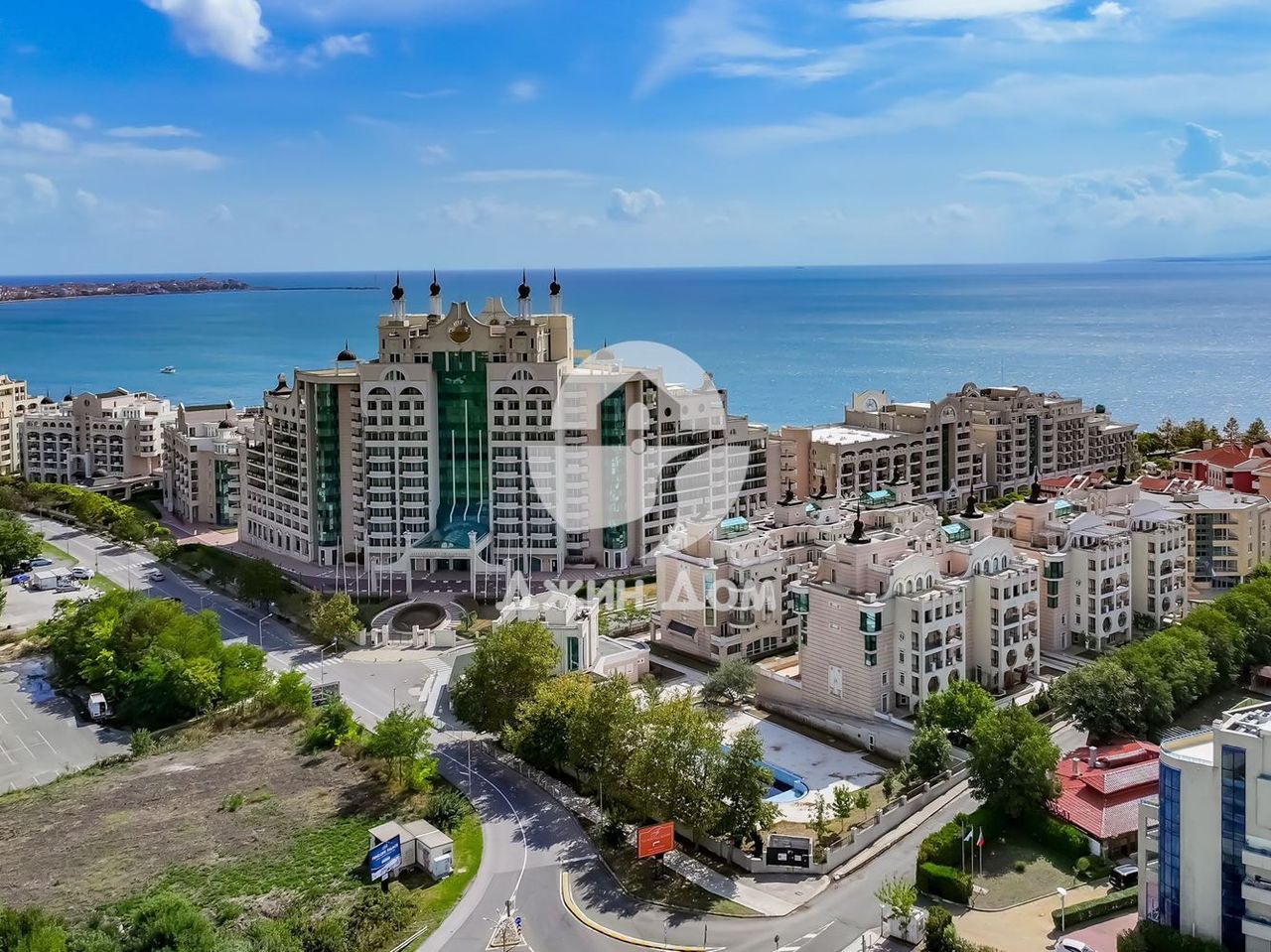 Продава се Двустаен апартамент в Поморие - 76 кв.м за 645 €/кв.м - Снимка #7