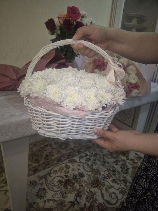 Свежие  роскошные  букеты