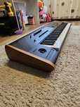Korg Kronos 2, 73 clape, stare noua
