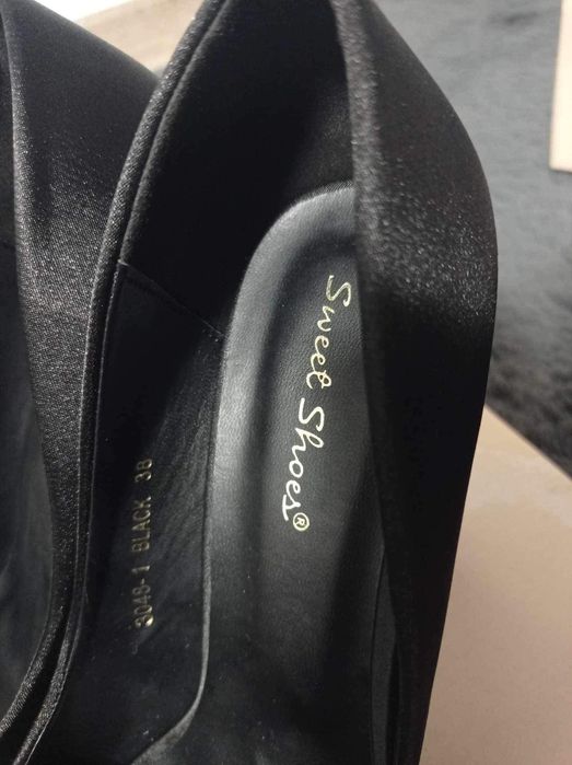 Pantorfi femei cu toc