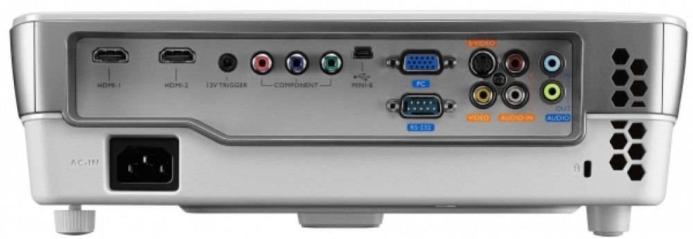 Videoproiector BenQ W1070 3D+ ochelari 3D+ecran de 2,55m