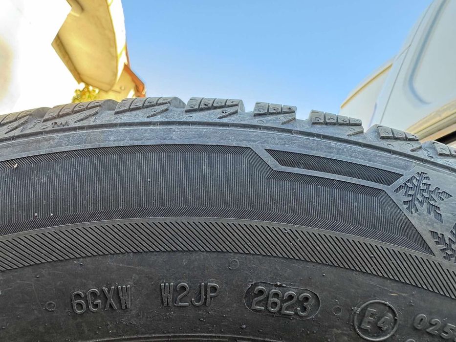 4бр. Джанти със зимни гуми 205/60 R16 Toyota Verso 5x114.3