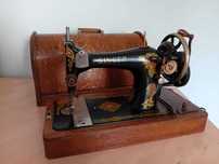 Masina de cusut Singer 128