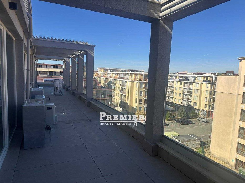 Просторен двустаен в модерен комплекс в центъра на Слънчев бряг