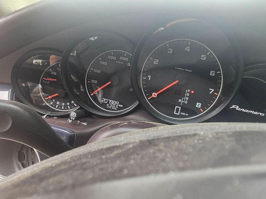 Dezmembrez Porsche Panamera 4 3.6 M4640 220KW an 2011