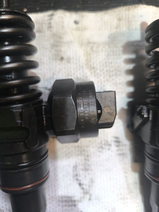 Injectoare PD 1.9 tdi Audi A4 Golf 4 Bora Octavia 1 Polo 9N Passat b5