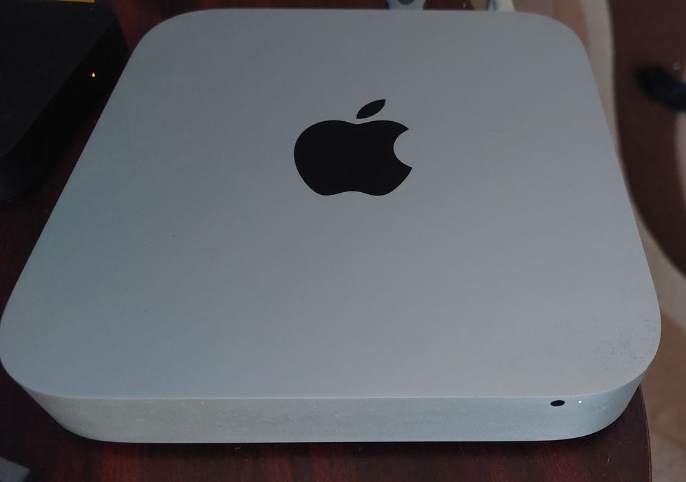 Пълен комплект Mac mini (SSD) + Apple Клавиатура, Мишка и Тракпад