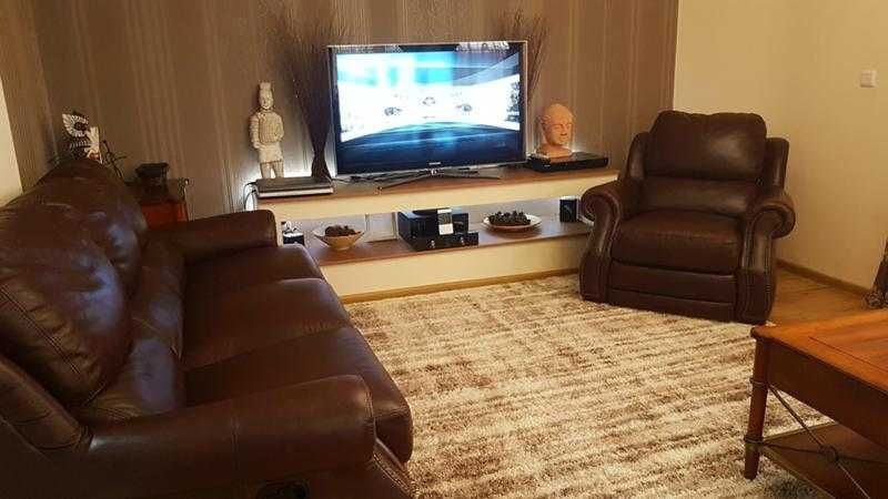 Продава се Многостаен апартамент в Бургас, Сарафово - 100 кв.м за 2050 €/кв.м - Снимка #3
