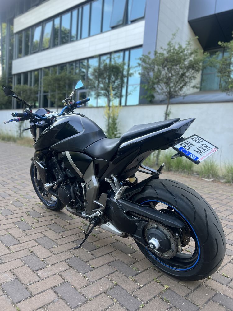 Vand HONDA CB1000r