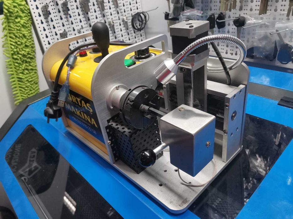 Aparat de gravat verighete