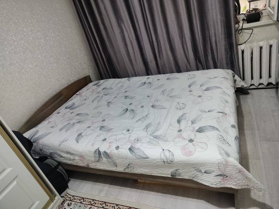 Отдам кровать даром