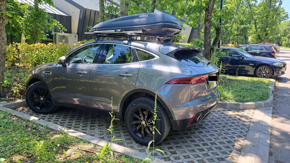 Jaguar E-Pace, Бензин, 250 к.с., 125,000 км реален пробег + 2 ключа