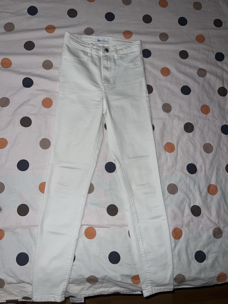 Тесни дънки Zara, С размер