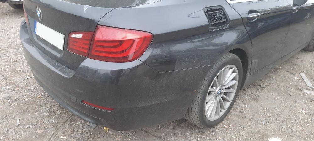 BMW Seria 5 F10 Non facelift, Bara spate completa OE, cod culoare B90