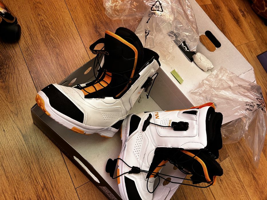 Сноуборд обувки/snowboard shoes