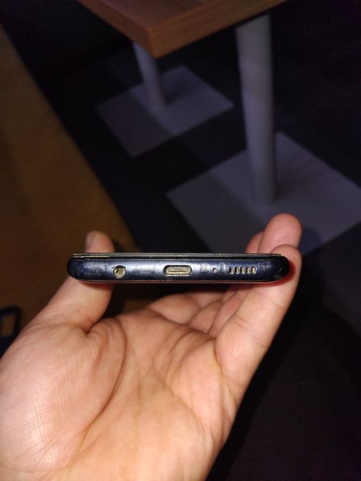 Samsung a21s sirochna sotiladi