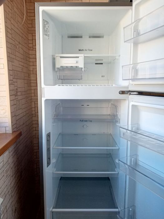 Адрес Город Навоий. Холодильник LG, как новый — использовался 1 месяц