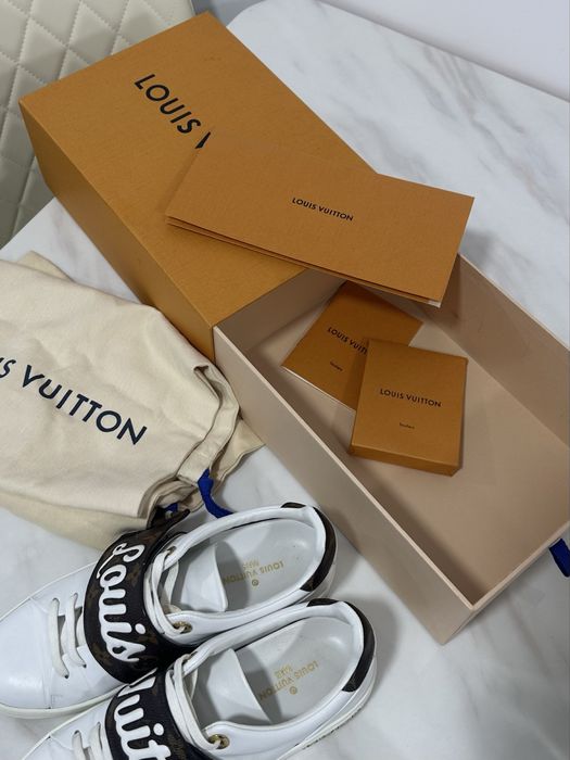 Louis Vuitton adidasi