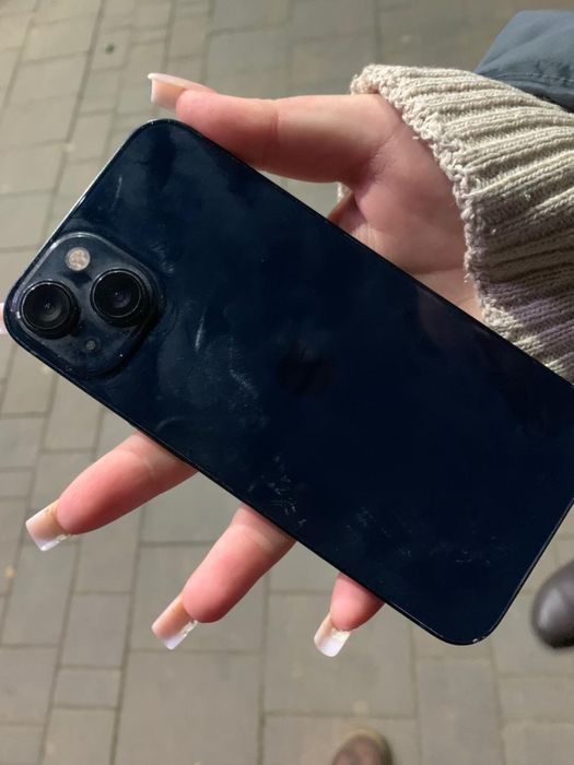 айфон 13 акб 89 128 гб