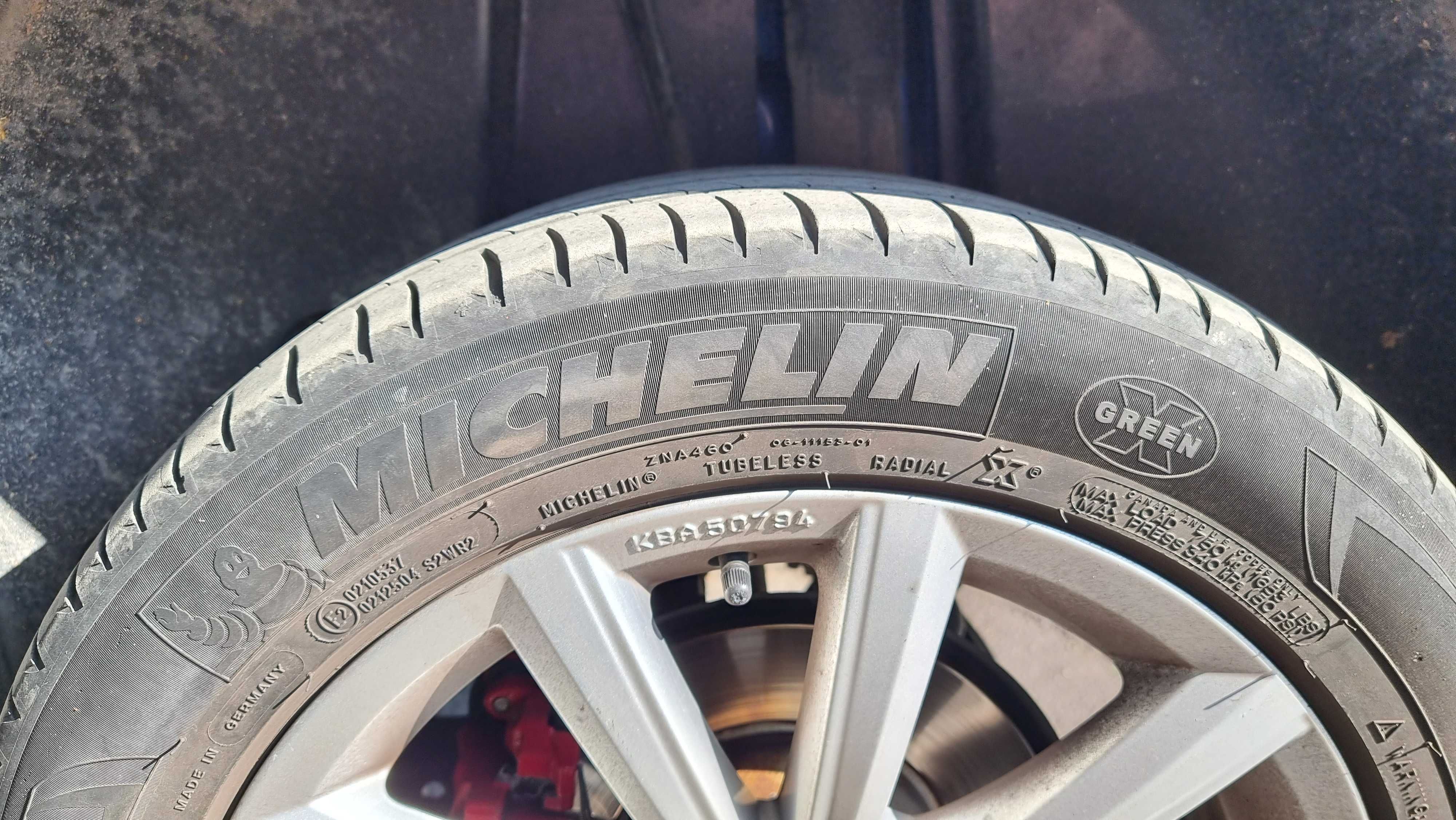 Гуми 215 55 R17 - MICHELIN Primacy 3 - 4 бр.