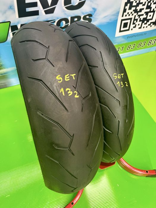Set Anvelope Moto 120 70 17 si 180 55 17 Pirelli 2022 Rosso2 Set132