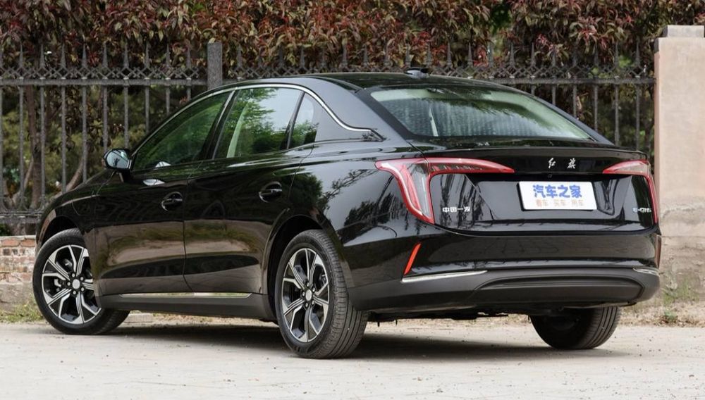 Hongqi E-QM 5 500 km