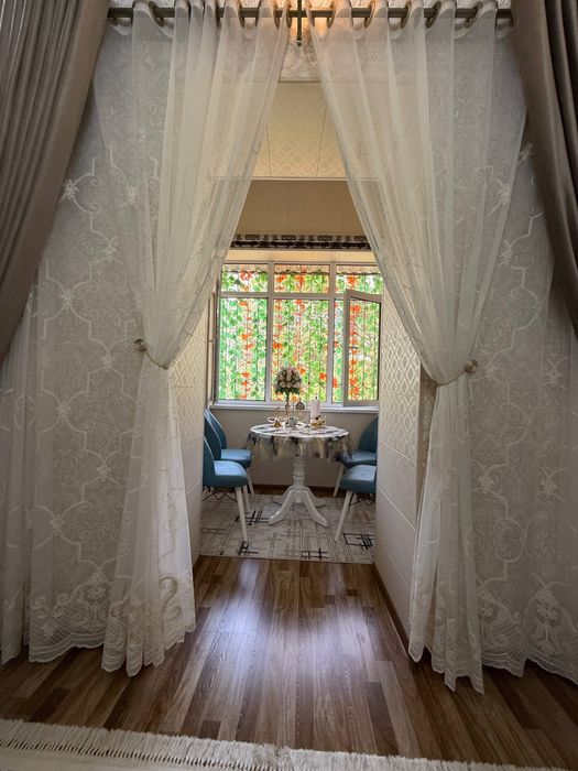 Квартира  2 хона 2 этаж чирчик бозор макро ёнида