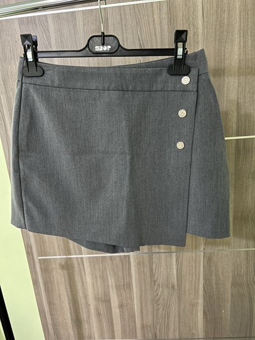 Дамски поли размер С и М различни текстури Hm Mango Mohito Daphne