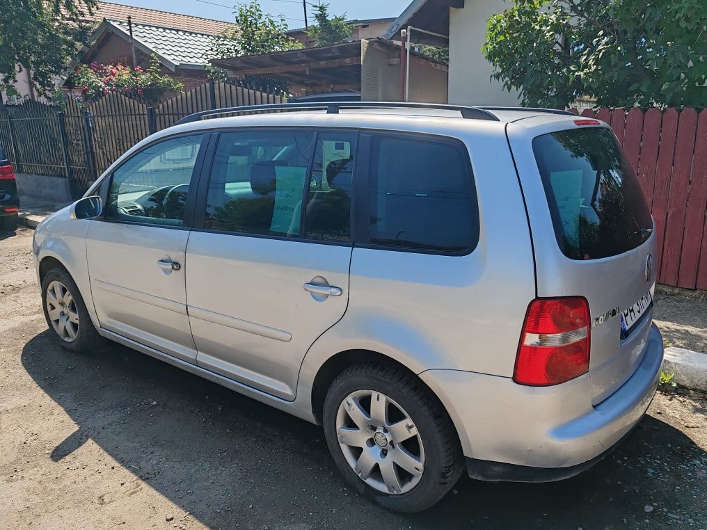 VAND Volkswagen Touran 7 Locuri