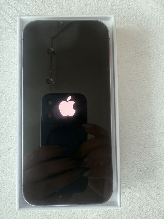 Продавам Iphone 14 pro!
