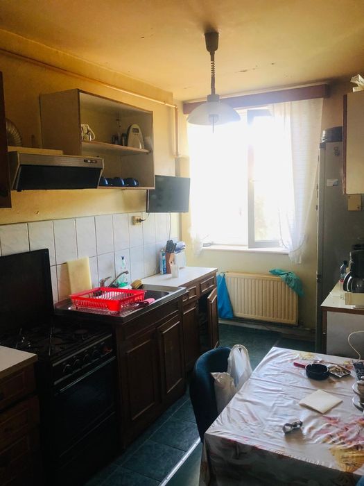 Apartament de vânzare în cea mai frumoasă zonă a Hunedoarei - O.M.
( d