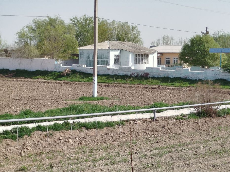 13 sotiq zor joy yashash