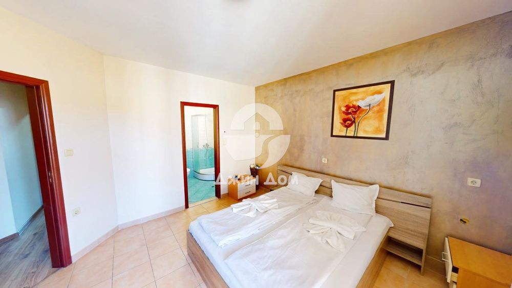 Продава се Тристаен апартамент в к.к. Слънчев бряг - 99 кв.м за 960 €/кв.м - Снимка #2