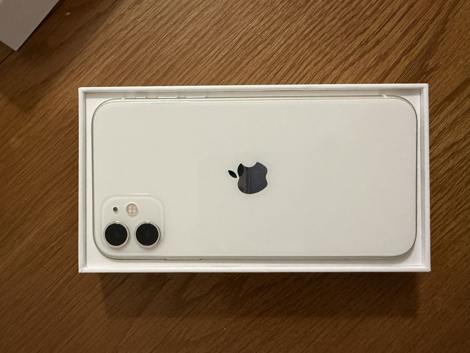 iPhone 11, 128гб
