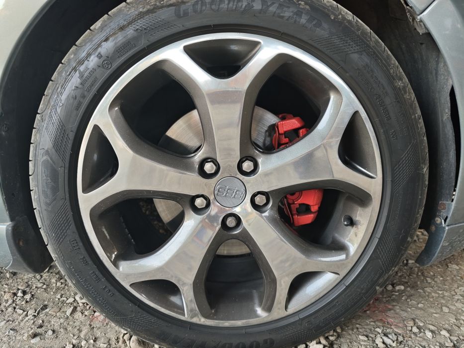 Джанти с гуми  18" 5х108 ет55