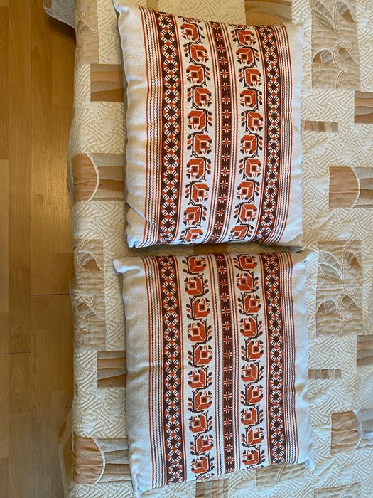 Ръчно бродирани калъфки за възглавници