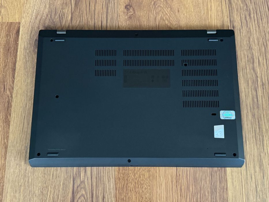 15.6 FHD i7-12800H Lenovo ThinkPad P15v G3 32GB DDR5/1TB SSD/RTX A2000