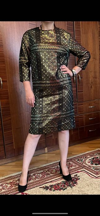 Продам Новые платья