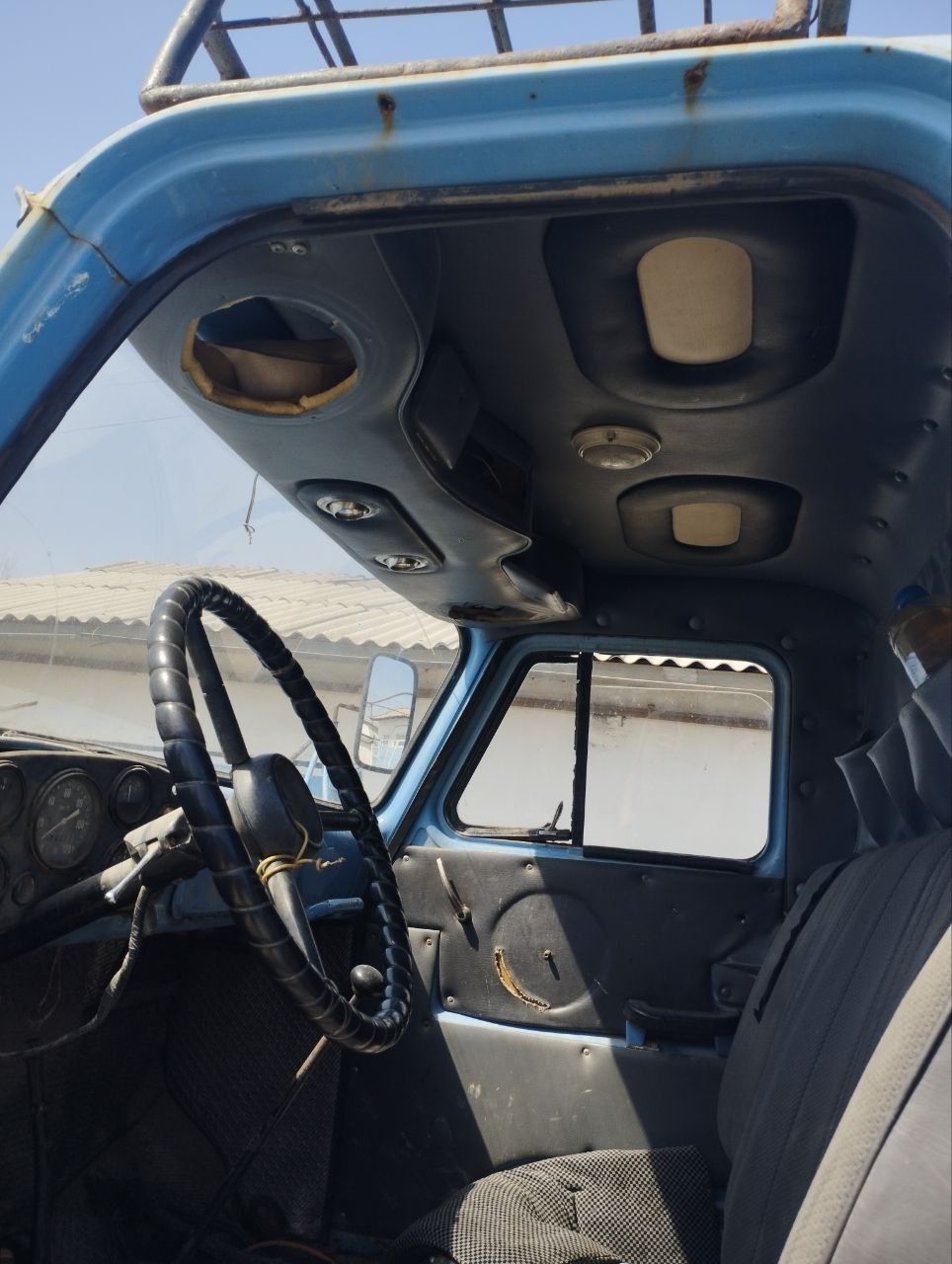 Gaz 52 bartavoy satiladi