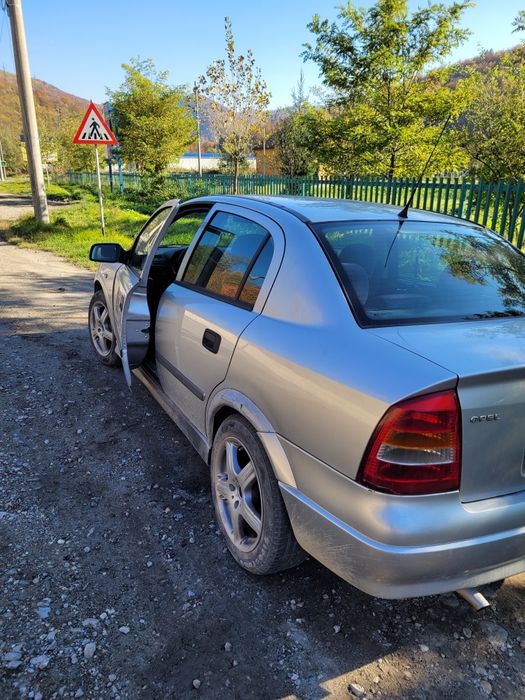 Opel Astra G 1.6 benzină
