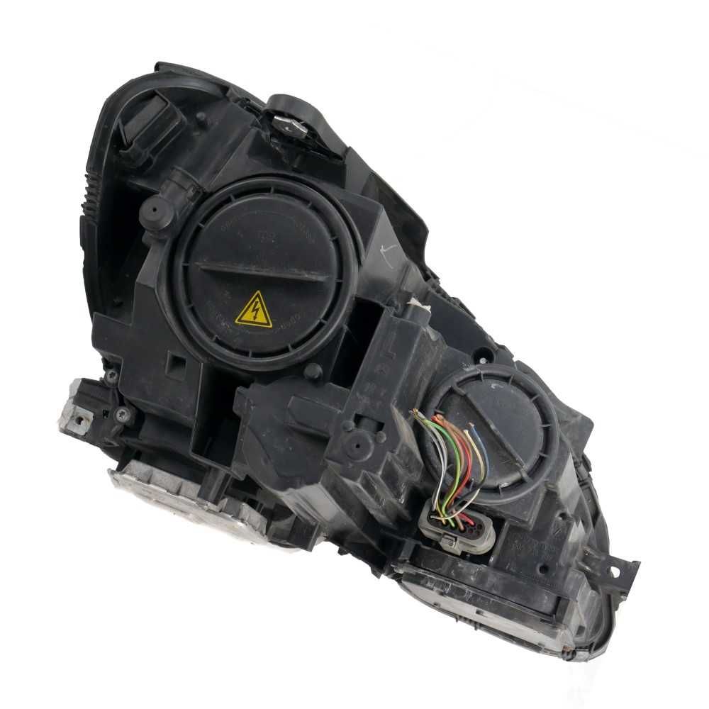 Ляв ксенонов фар Mercedes-Benz C-Class 204 (W/S/C)  ID: 145439