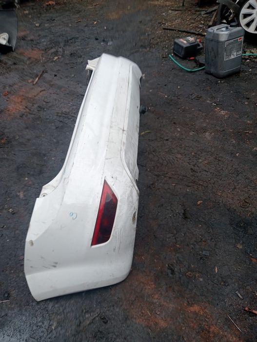 Bara spate Ford focus 2 facelift hatcbac 2009