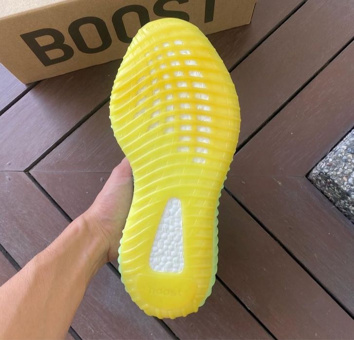 Pantofi Adidas Yeezy 350 Boost Yeezreel - 100% originali