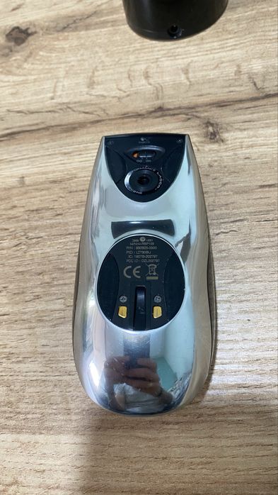 Продавам мишка Logitech MX Air