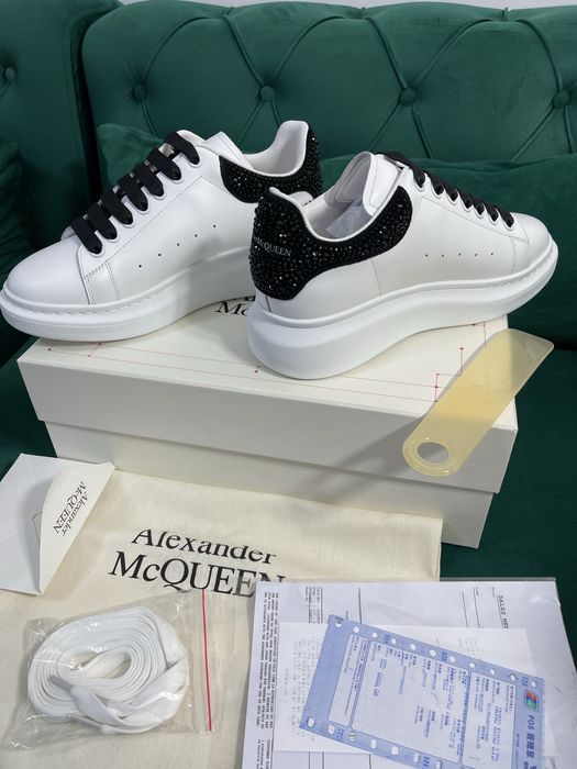 Adidasi Alexander McQueen piele naturala 100% Full Box colectie noua