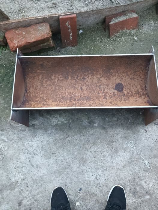 Trocuri pentru porci