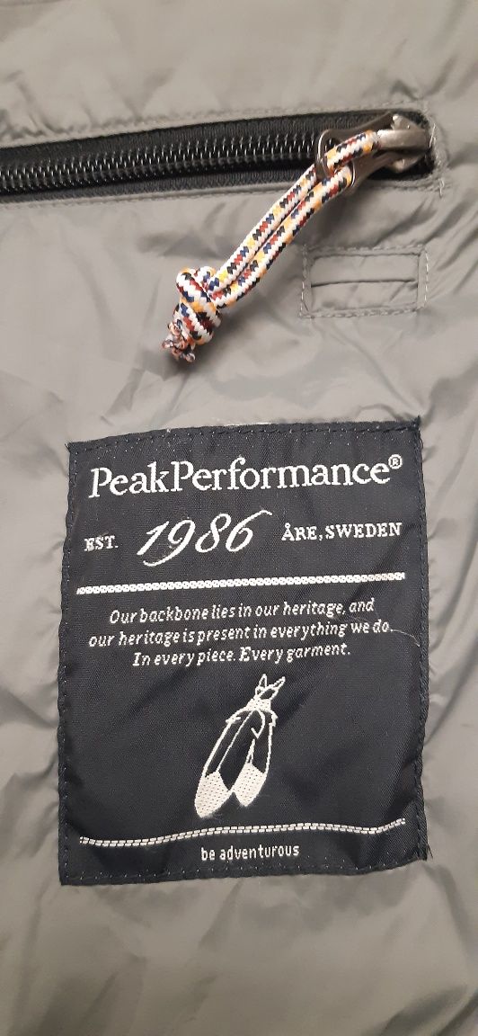 Peak Performance дамско яке с гъши пух размер L