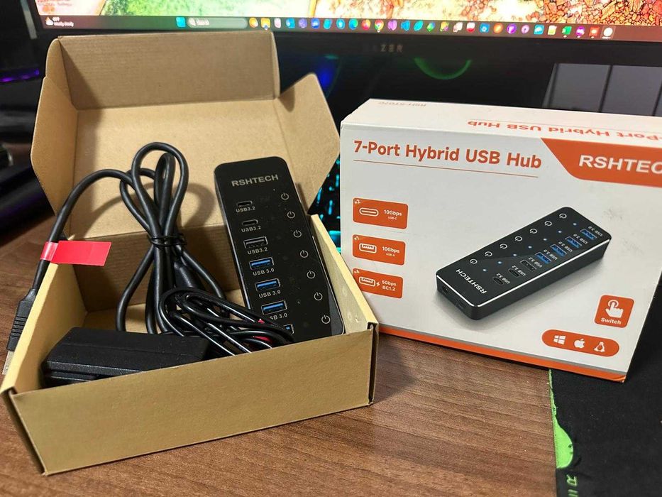 Hub USB 3.2 cu 7 porturi si alimentator 15W